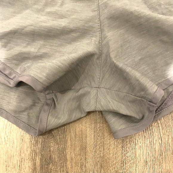 Nike DRI-FIT Tempo Running Shorts - Picture 6 of 10